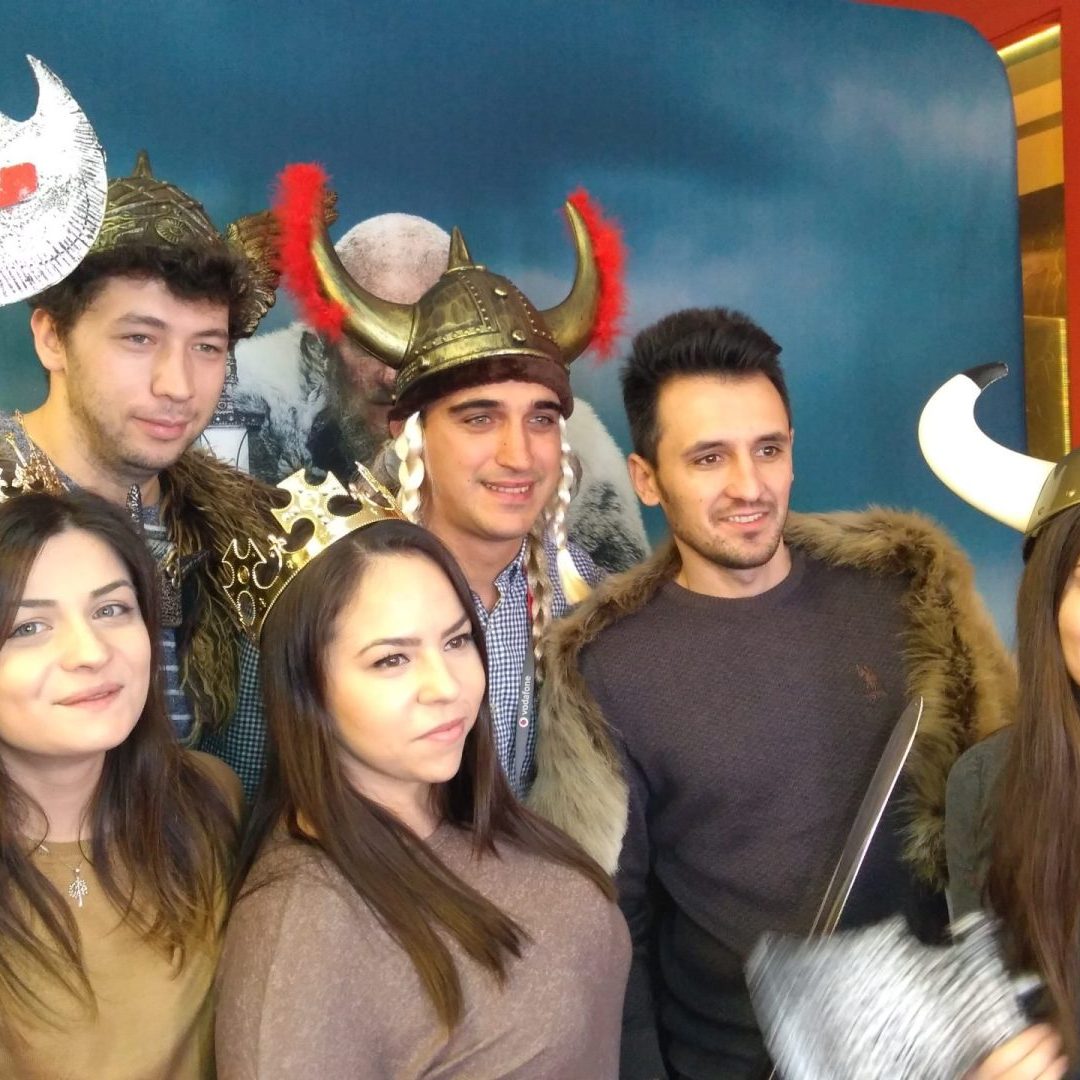 Cabina Foto Black Boothy | Photo Booth Bucuresti 16 Cabina Foto Black Boothy | Photo Booth Bucuresti