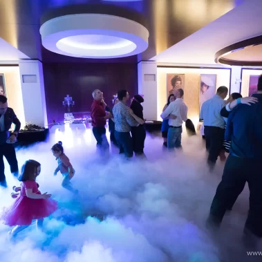 Amintiri haioase la petrecerea mirilor 2018 Credo Events Hall 20 Pauza la Photo Booth, avem dans cu fum greu
