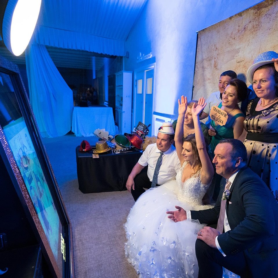 Oglinda Foto OMG! 6 Oglinda Foto OMG!