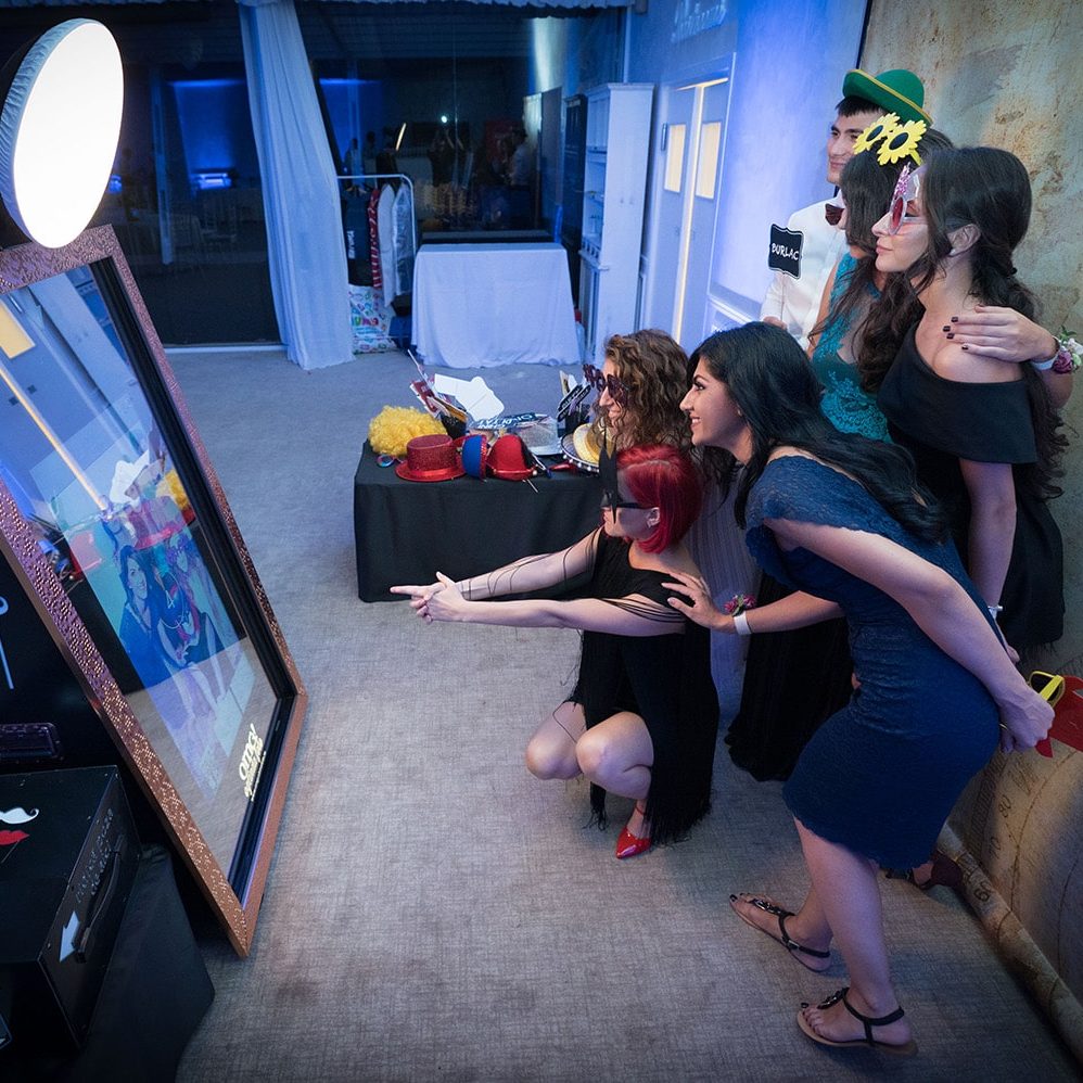 Oglinda Foto OMG! 3 Oglinda Foto OMG!