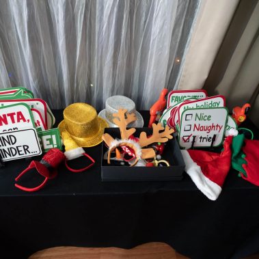 Photo Booth petreceri corporate Bucuresti 24 Recuzita tematica de Craciun