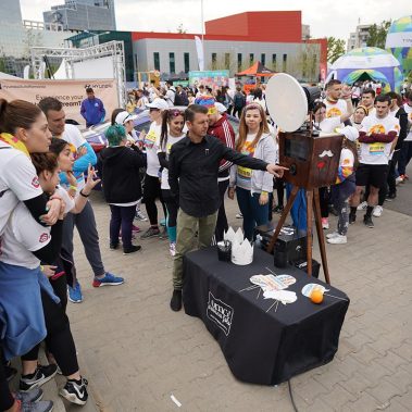 PhotoBooth | Video Booth 360 pentru festival sau gala 26 Retro Booth @ COlor RUN