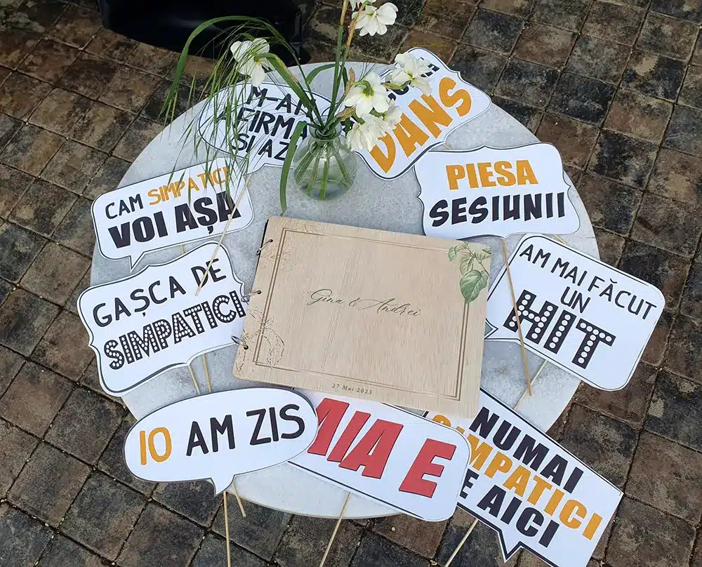 guestbook si mesaje personalizate Propsuri personalizate cabina foto